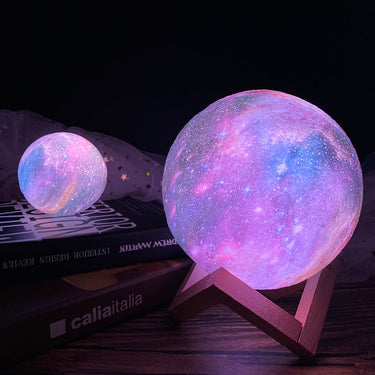 lampe féérique en forme de lune avec motif galactique